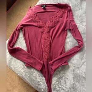 Rue 21, medium, burgundy